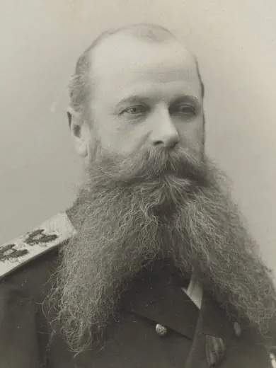 Portrait: S. O. Makarov